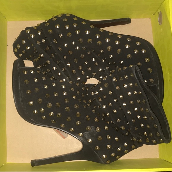 Booties - Picture 1 of 3